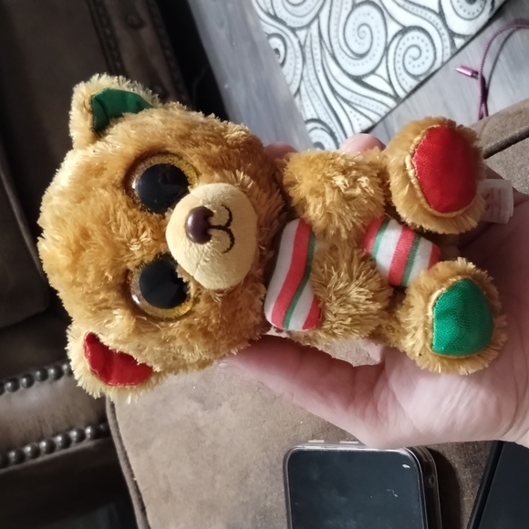 Beanie Bella the Christmas Bear.  6" in height - Picture 1 of 3
